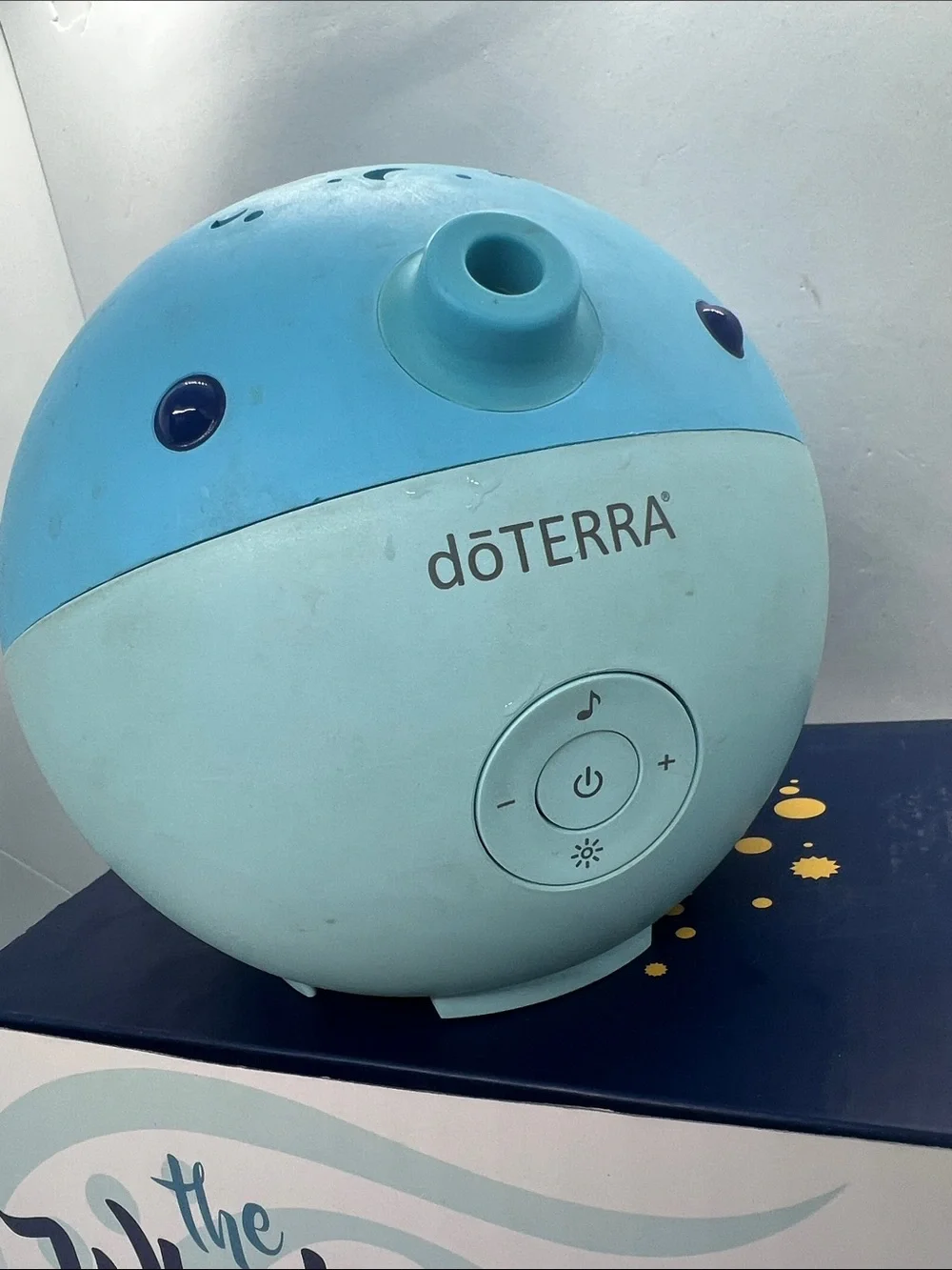 Doterra The Whale Diffuser Preowned